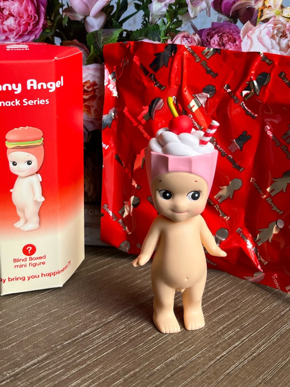 Sonny Angel STRAWBERRY MILKSHAKE Figure Snack Series AUTHENTIC Factory Fresh NEW